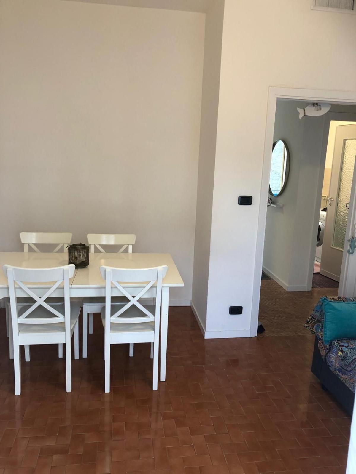 Appartamento A 100 Mt Dalla Spiaggia دْيانو مارينا المظهر الخارجي الصورة